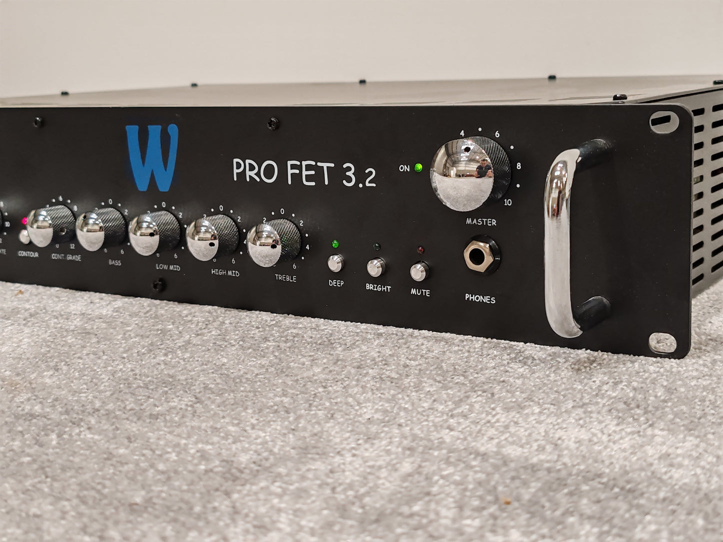 Warwick Pro Fet 3.2 Rack Mountable Bass Amp Head - 300watts