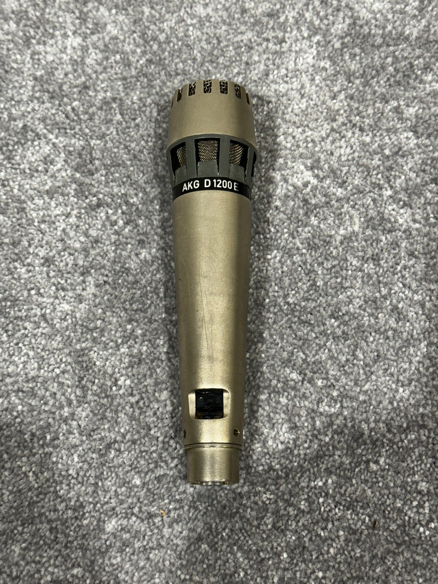 AKG D1200E Dynamic Microphone