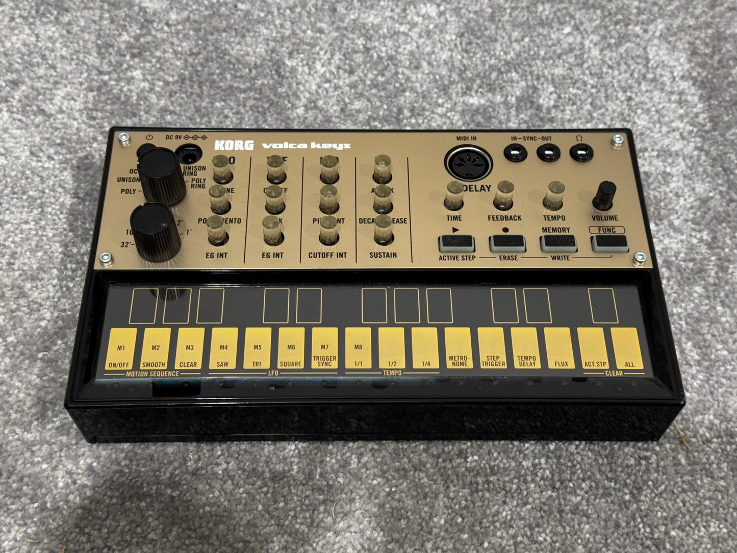 Korg Volca Keys Analogue Synthesizer