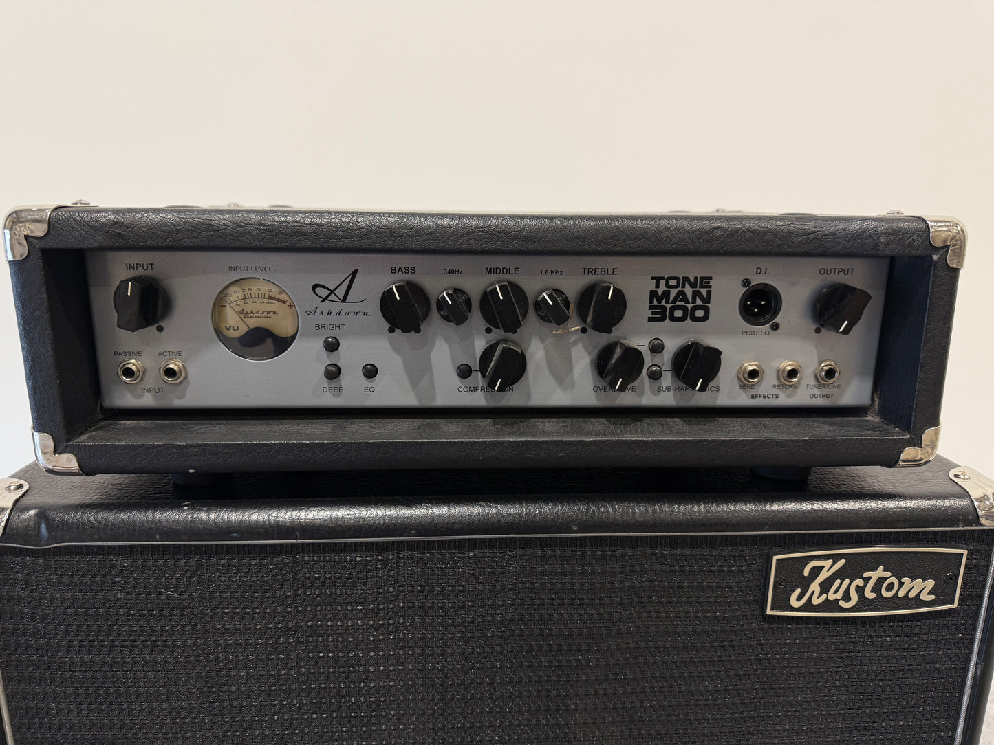 Ashdown Toneman 300 Bass Guitar Amp Head & Kustom Deepend 4x10 Cab